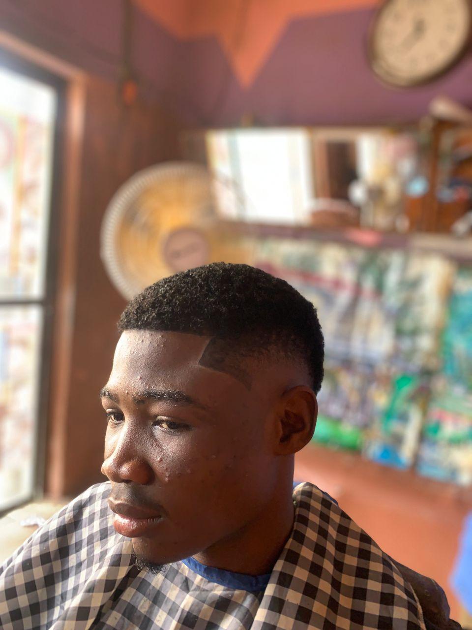 DAVE-HAIR_CUT showcase item