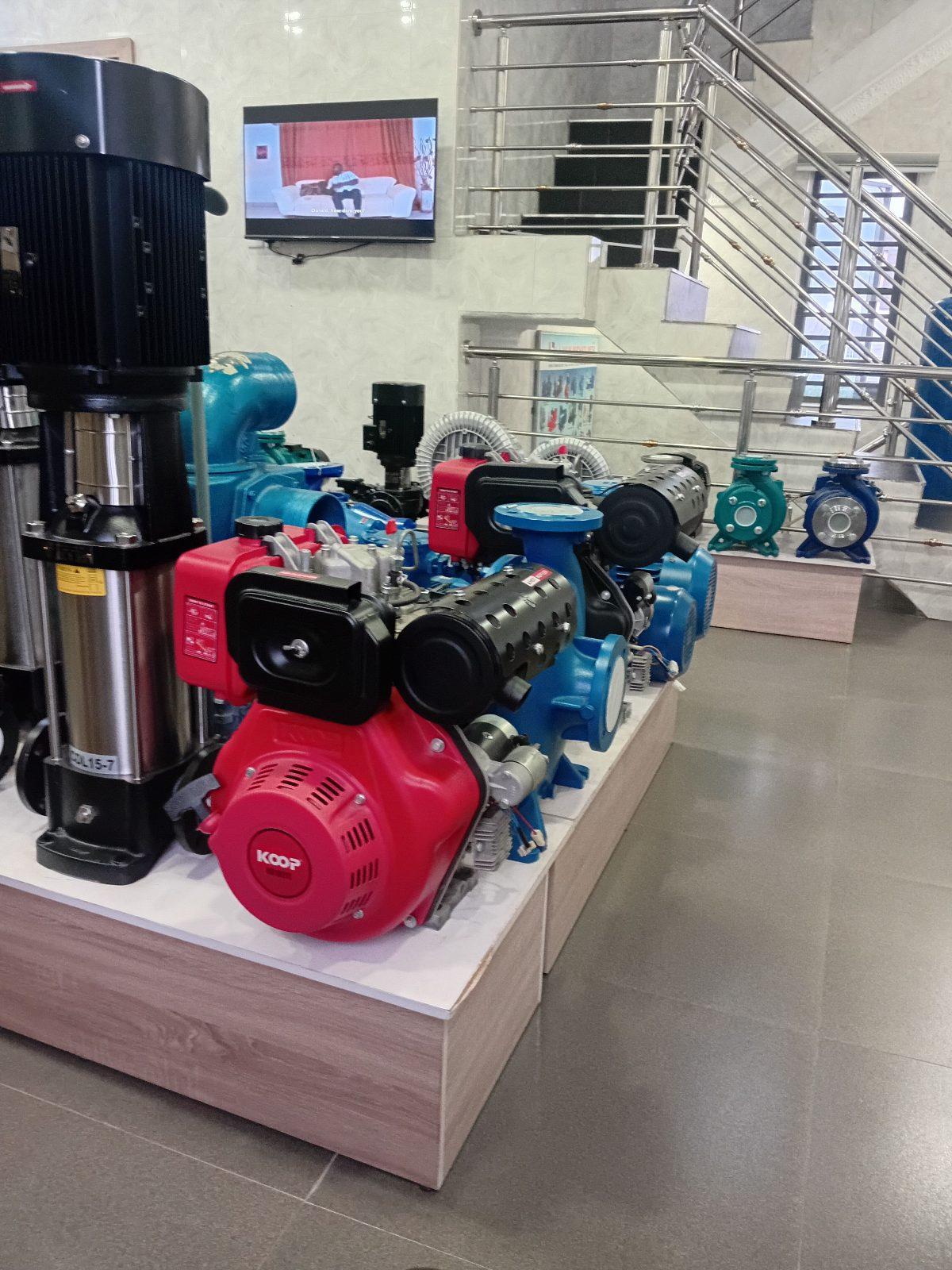 Repairing of pump machine  showcase item